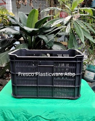 PLASTIC CRATES