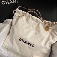 Chanel 22 白色黑字 垃圾袋
