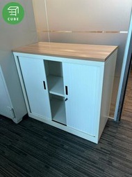 矮身捲門鐵櫃 辦公室低櫃儲物櫃 全新/二手 員工雜物文具檔案收納櫃 節省空間 矮款鐵質/木質整理櫃 分層收納櫃 二手辦公收納神器 灰色 / 白色 / 深灰色【立方傢俬】專營買賣二手辦公室傢俬 香港全域