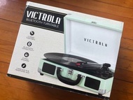 🇺🇸Victrola Vintage Journey Suitcase Turntable with Built-in Speakers淡綠色復古黑膠唱片機手提箱便攜藍牙唱盤全新現貨