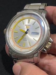 Seiko 5 sports 6139-04x0  rally dial /sport dial