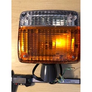 lampu belok sen sein signal light depan riting toyota ori hardtop fj40 bj40 Toyota OEM Genuine Lamp 