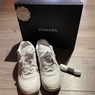 Chanel 白色球鞋🖤38