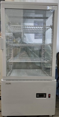 市集展示4層雪櫃仔