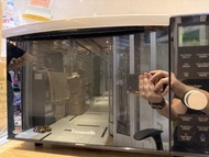 Panasonic 樂聲 「變頻式」烤焗微波爐 (23公升) NN-DF383B Panasonic Inverter Microwave Oven NN-DF383B