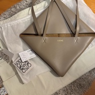 Loewe puzzle tote bag medium size, new color