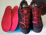 Engineered Garments x Hoka One One 「Tor Ultra Low」