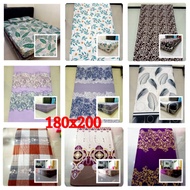 Zippered bed sheet, zippered foam bed sheet