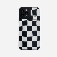 เคส IPhone 13 12 11 PRO MAX 6 7 6S 8 Plus X XR XS MAX Se 2020 6SPlus 7Plus 6Plus 8Plus XSMAX Klein Blue Checkerboard สี่เหลี่ยมสีดำและสีขาว Soft Case New Angel Eyes Case เคสโทรศัพท์