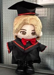 Jeremy 畢業公仔 /Jeremy Lee 畢業袍 公仔/ Jeremy Lee 畢業衫/mirror 畢業袍 / mirror 畢業公仔 /mirror 畢業衫/鏡仔 畢業公仔/ Jeremy 