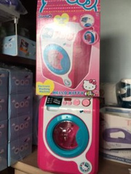 Hello kitty 洗衣機，操作正常但邊已變色