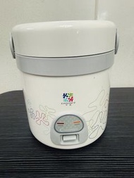 Cuisintec迷你電飯煲 KC-8004