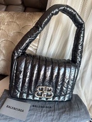 可免息分期 多年正版正貨商標門市現貨 全新  BALENCIAGA Small Monaco bag in metallic grey quilted leather shoulder bag  sm