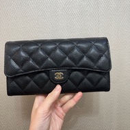 Chanel 黑荔枝皮金釦下蓋12卡長夾AP0241