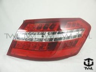 《※台灣之光※》賓士 W212 09 10 11 12 13年歐規原廠型方向燈LED 紅白 外側 尾燈 E350