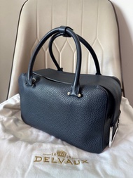 Delvaux Cool Box MM