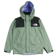 狀況極佳的 THE NORTH FACE Mountain Raintex 夾克 NP12135，帶有 GORE-TEX 標誌和帽子，龍舌蘭綠，M 碼。正品，推薦男士穿著。