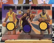 Topps Pride of the Program Kobe Bryant , Andrew Bynum, James Worthy 三人球衣卡 /99 NBA card 籃球球星卡 球員卡