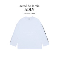 ADLV [acme de la vie] เสื้อยืดแขนยาว รุ่น Sleeve Lettering Logo Long Sleeve White (50022SLRLSU_H4WTX
