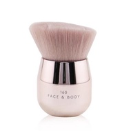 Fenty Beauty Face &amp; Body Kabuki Brush 160 -