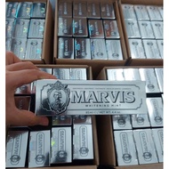 Kem Đánh Răng Marvis Màu Bạc Làm Trắng Răng 85ml Whitening Mint Toothpaste Original 100%