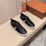 bally รองเท้าผู้ชายหนังแท้ รองเท้าลำลองที่หลากหลาย ระบายอากาศได้ รองเท้าผ้าใบแฟชั่น รองเท้าสีขาว