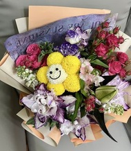 🙂 👩🏻‍🎓👨🏼‍🎓向日葵畢業花束 乒乓菊笑哈哈花束 哈哈笑花束 哈哈笑公仔🙂