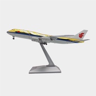 YY Wings 1/400 China International Airlines B747-8 Metal Airliner Model B-2479 Gold