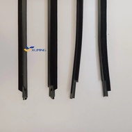 Xuming รถหน้าต่างด้านนอก Molding Weatherstrip Seal Belt Weather Strip พลาสติกสำหรับ Toyota Fortuner