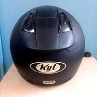 Sparepart dan Aksesoris kendaraan  Helm Kyt DJ Maru warna hitam doft. Second  n235o