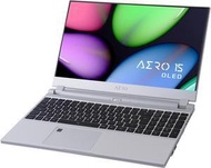 USED - VERY GOOD GIGABYTE - 15.6" 4K AMOLED GeForce GTX 1660 Ti - Intel Core i7-9750H - 16GB Memory 