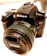 Nikon d90 機身(不包鏡頭) + 直倒