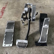BMW 1 SERIES E87 M-SPORT SCHNITZER FOOT PEDAL SET ORIGINAL USED FROM JAPAN