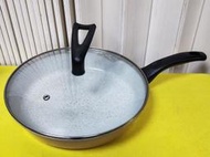 (董)二手廚房用品~NEOFLam 深型平底炒鍋&amp;[鍋寶]28cm可立式透明鍋蓋~歡迎自取~