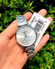 นาฬิกา Casio รุ่น LTP-VT01D-7B นาฬิกาผู้หญิง สายแสตนเลส หน้าปัดขาว ของแท้ 100% รับประกันสินค้า 1 ปีเต็ม