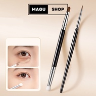Convenient 2-headed concealer brush, precise coverage brush for dark spots, acne, eye corners, smile