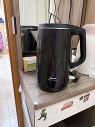Tefal Safe to Touch 電熱水壺