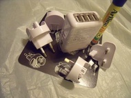 USB 萬用充電器
