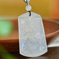 精致高冰玉髓《山水牌》挂件