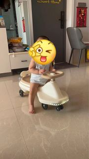 兒童扭扭車