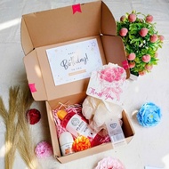 Birthday Gift Box & Holiday Girlfriend, Mother, Sister Women Colleagues