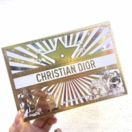 順豐包郵     Dior 迪奧聖誕節2025限定禮盒 聖誕限定包包套裝 🎄✨(001潤唇膏➕唇釉001) 自帶超靚化妝包💄 個設計真係靚到爆燈💫 超級精緻 閃閃令好惹人愛😍🌟 #Dior #迪奧聖誕