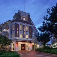 Maxwell Reserve Singapore, Autograph Collection
