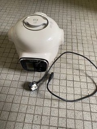 3L intelligent pressure cooker rice cooker多用途智能高速煲電子壓力煲電飯煲（上水交收)新淨，淨係開機煲過一次水，香港插頭，正常使用可順豐到付 Can sf e