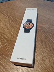 Samsung Galaxy Watch4 智能手錶 44mm LTE