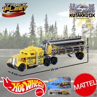 HW Hotwheels Track Fleet Car Truck Fuel Tank & Fire Yellow Tampo Fire FuelHW