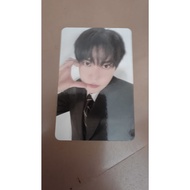 NCT zone photocard office worker doyoung selfie