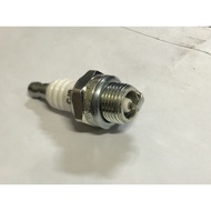 CHAMPION SPARK PLUG CJ8 843 CHAINSAW /BRUSH CUTTER