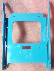 華碩機殼使用 3.5吋硬碟架 HDD TRAY