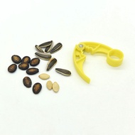 Multifunctional Plastic Melon Seed Pliers Pumpkin Seed Clip Pine Nut Sheller Nibbling Melon Seed Too